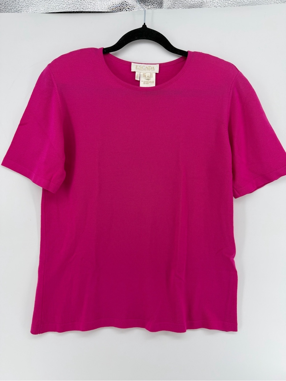Vintage Escada Margaretha Ley Fuchsia Pink Virgin Wool Short Sleeve Knit Top 42